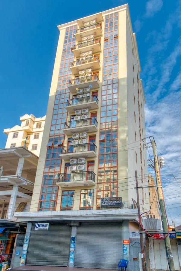 Kibo Palace Apartments Аруша Екстер'єр фото